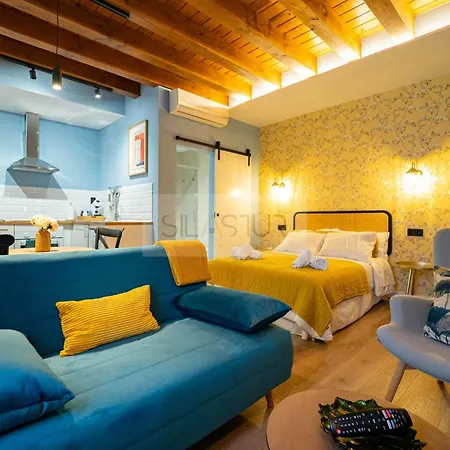 Casina De Santa Ana I By Silastur