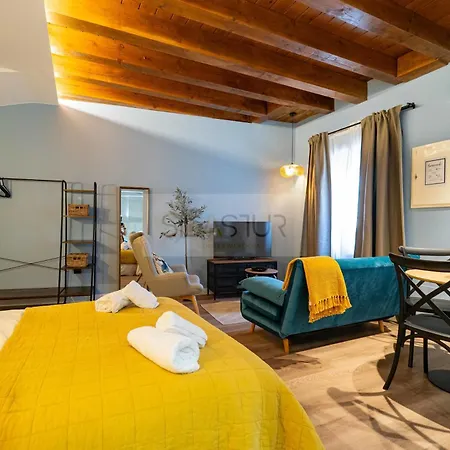 Casina De Santa Ana I By Silastur Siero